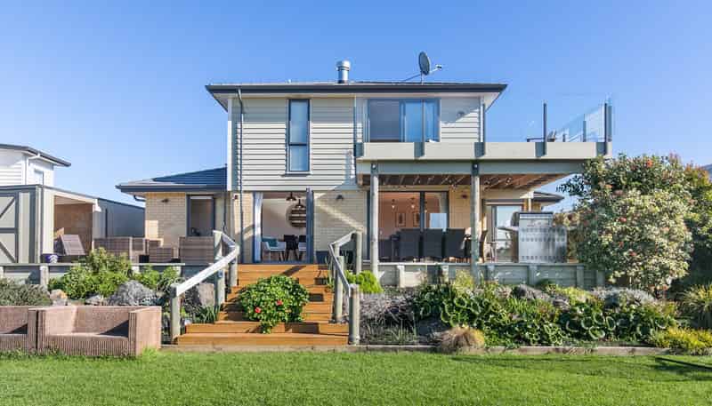 83 Liberty Crescent, Beachlands