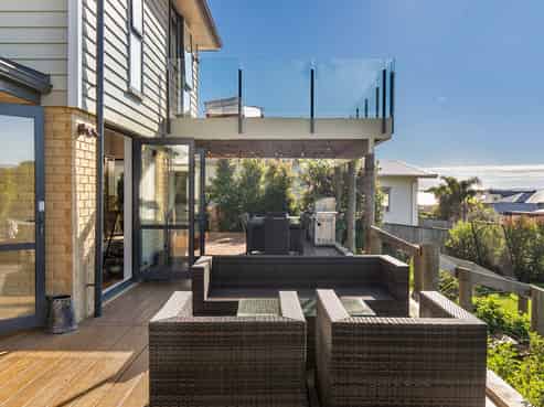 83 Liberty Crescent, Beachlands