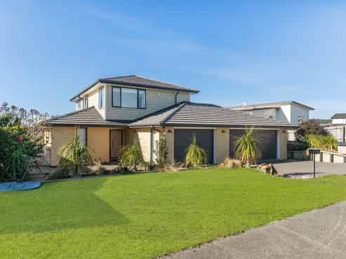 83 Liberty Crescent, Beachlands