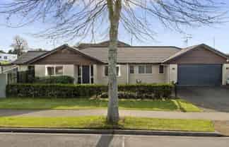 1 Inverness Drive, 