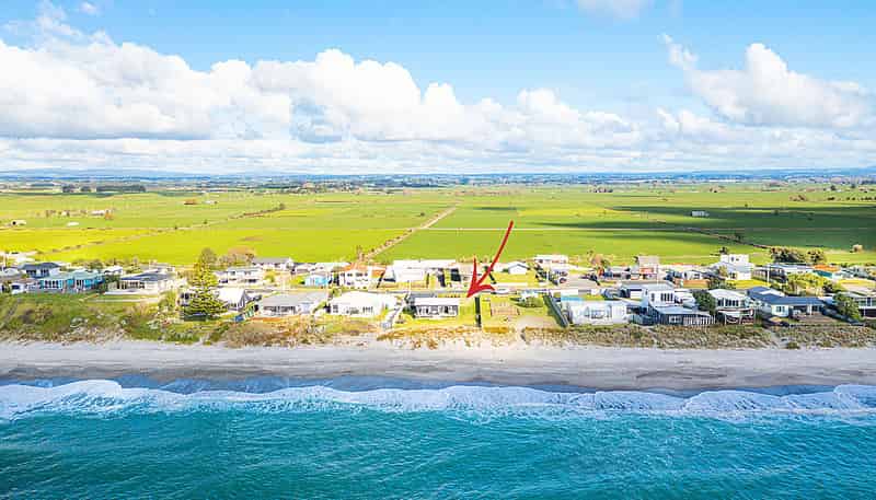 57 Pukehina Parade, Pukehina