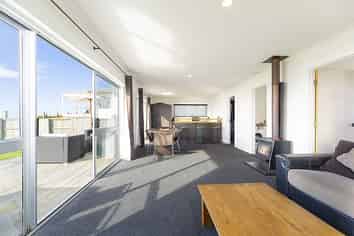 57 Pukehina Parade, Pukehina