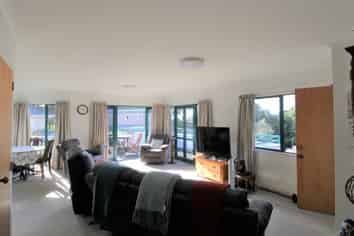 710 Matarangi Drive, Matarangi