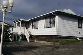 Auckland - Address withheld