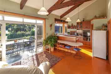 289 Main Road, Tairua