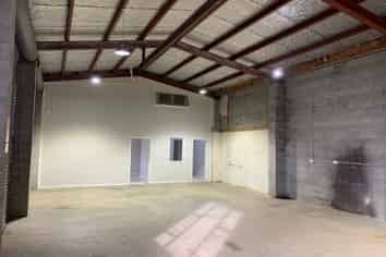 New Industrial building for Lease Frankton
