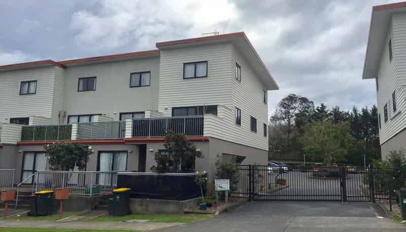 13/46 Carlos Drive, Flat Bush