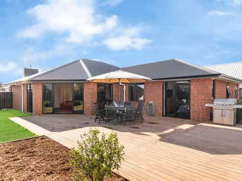 21 Kahawairahi Drive, Beachlands