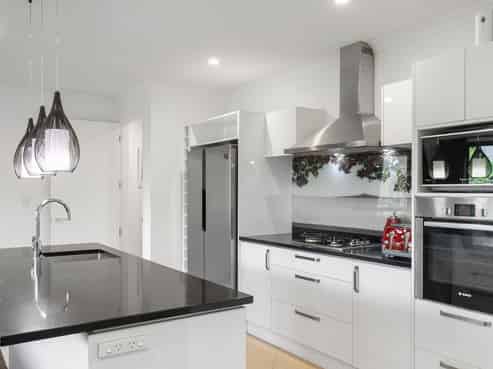 21 Kahawairahi Drive, Beachlands