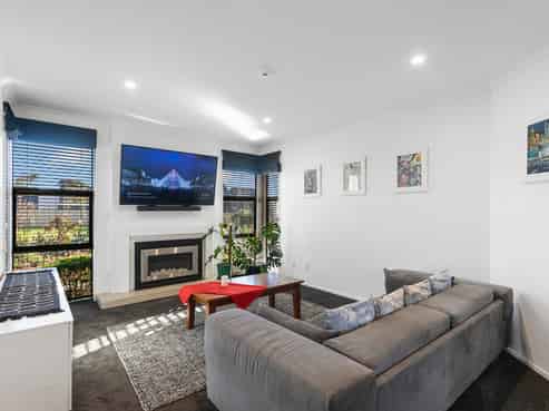 21 Kahawairahi Drive, Beachlands