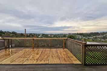 154 Weatherly Road, Torbay