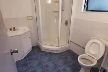 154 Weatherly Road, Torbay