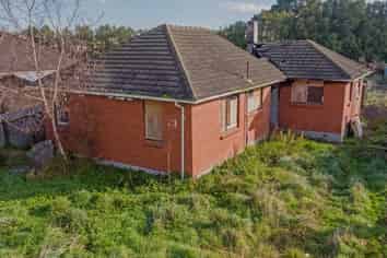 23 Brighton Crescent, Highbury