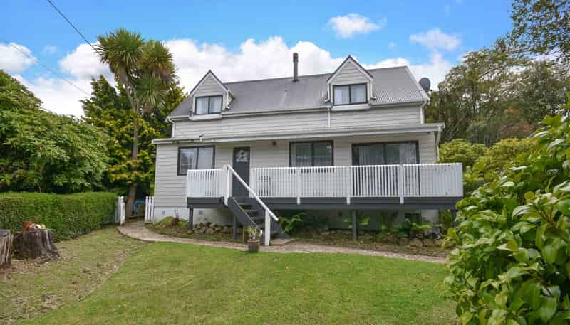 27 Glenross Street, Glenross