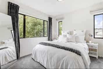 63/92 Bush Road, Albany