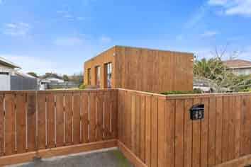 45 Rowan Avenue, Aranui