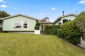 85 Spinnaker Drive, Whitby