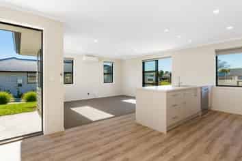 4/5 Hall Street, Kihikihi