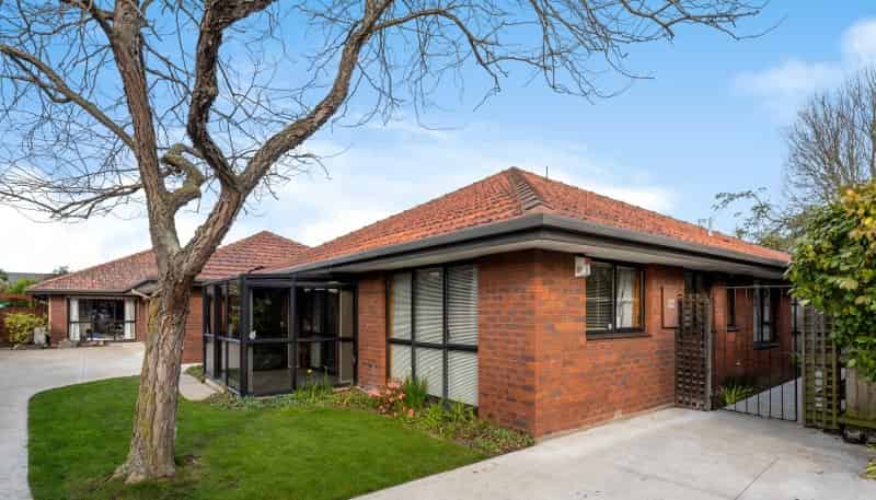 1/414 Greers Road, Bishopdale