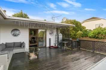 3A Shanly Street, Brown Owl