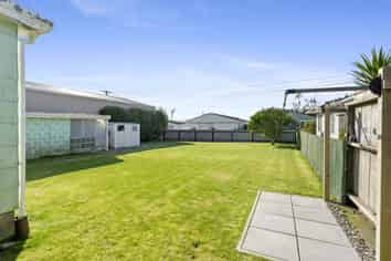 31 Sanders Avenue, Westown