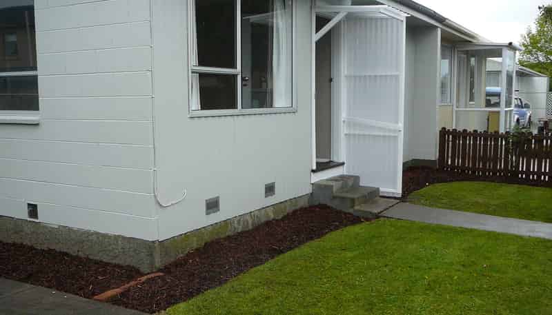 4/14 Burdale Street, Riccarton