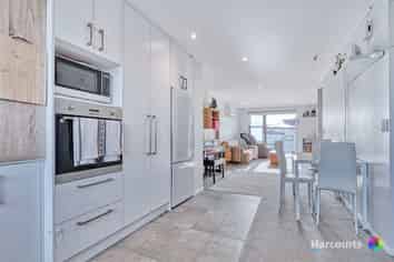 15 Settlers Avenue, Hobsonville