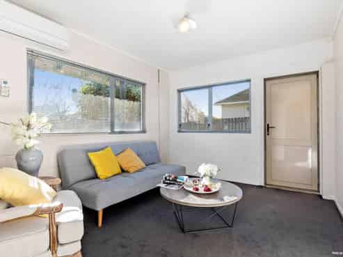 2/48 Daventry Street, Waterview
