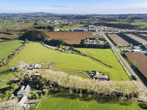 INDUSTRIAL SECTIONS FOR SALE