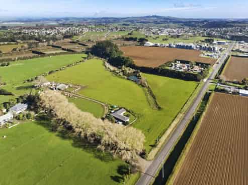 INDUSTRIAL SECTIONS FOR SALE