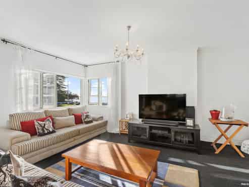 12/105 Tamaki Drive, Mission Bay