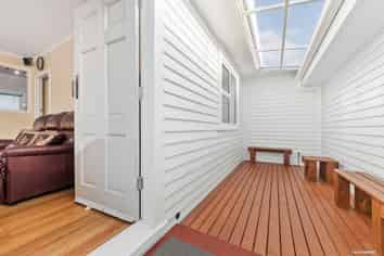 24 Golf Road, New Lynn