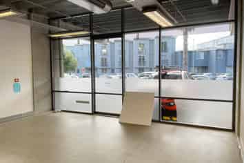 MODERN MOUNT EDEN OFFICE