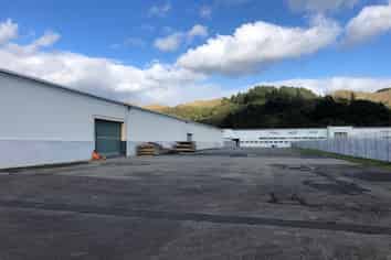 Large Scale Warehouse