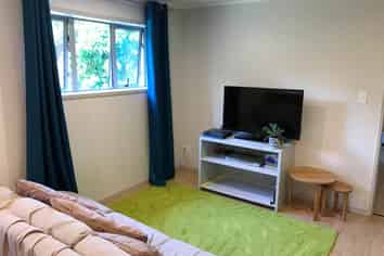 1-18 Chipping Dale, Mangere Bridge