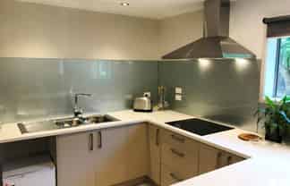 1-18 Chipping Dale, Mangere Bridge