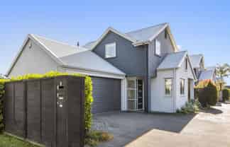 7A Grey Street, Glenholme