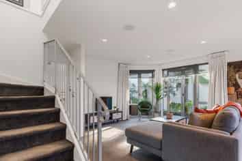 7A Grey Street, Glenholme