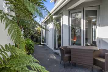 7A Grey Street, Glenholme