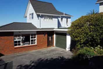 3/3 Pupuke Rd, Birkenhead