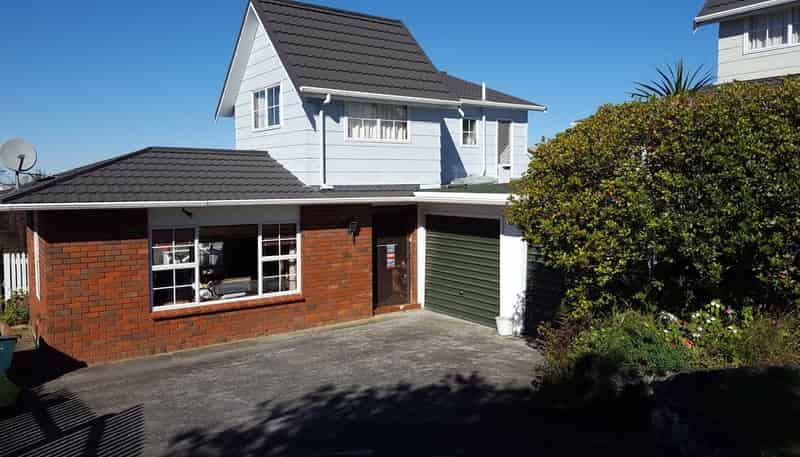 3/3 Pupuke Rd, Birkenhead