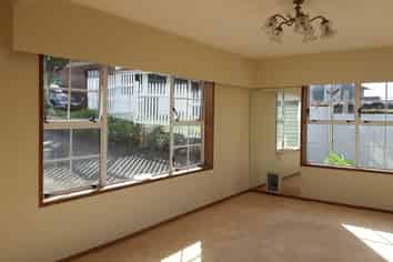 3/3 Pupuke Rd, Birkenhead