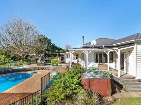 15 Reid Road, Glenbrook