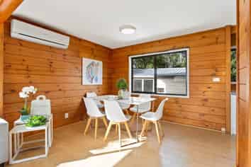 1/27 Flanshaw Road, Te Atatu South