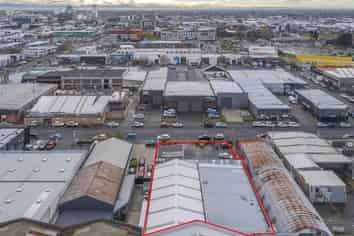 Freehold Sydenham - occupy or invest 