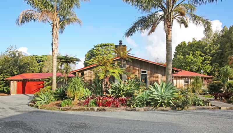 Kurrajong/101 Kingseat Road, Patumahoe