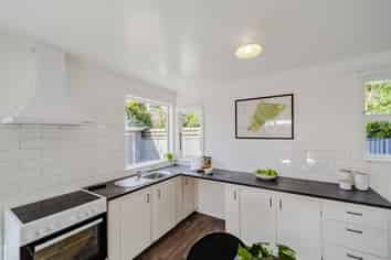 8 Mason Avenue, Maraenui