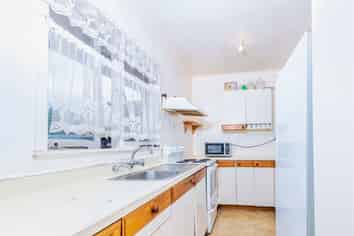 4168 Great North Road, Glendene