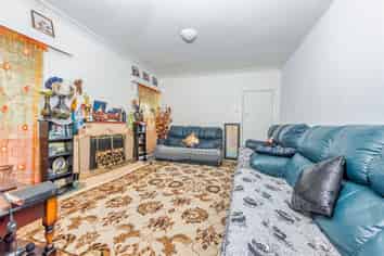 4168 Great North Road, Glendene