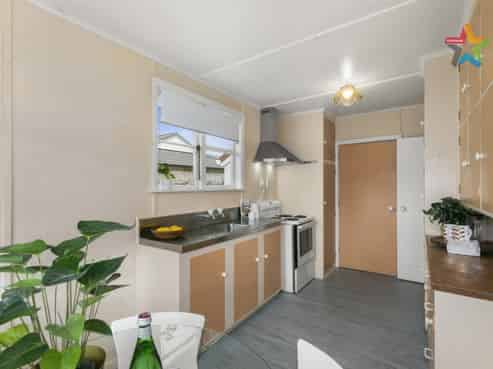 1036 High Street, Avalon